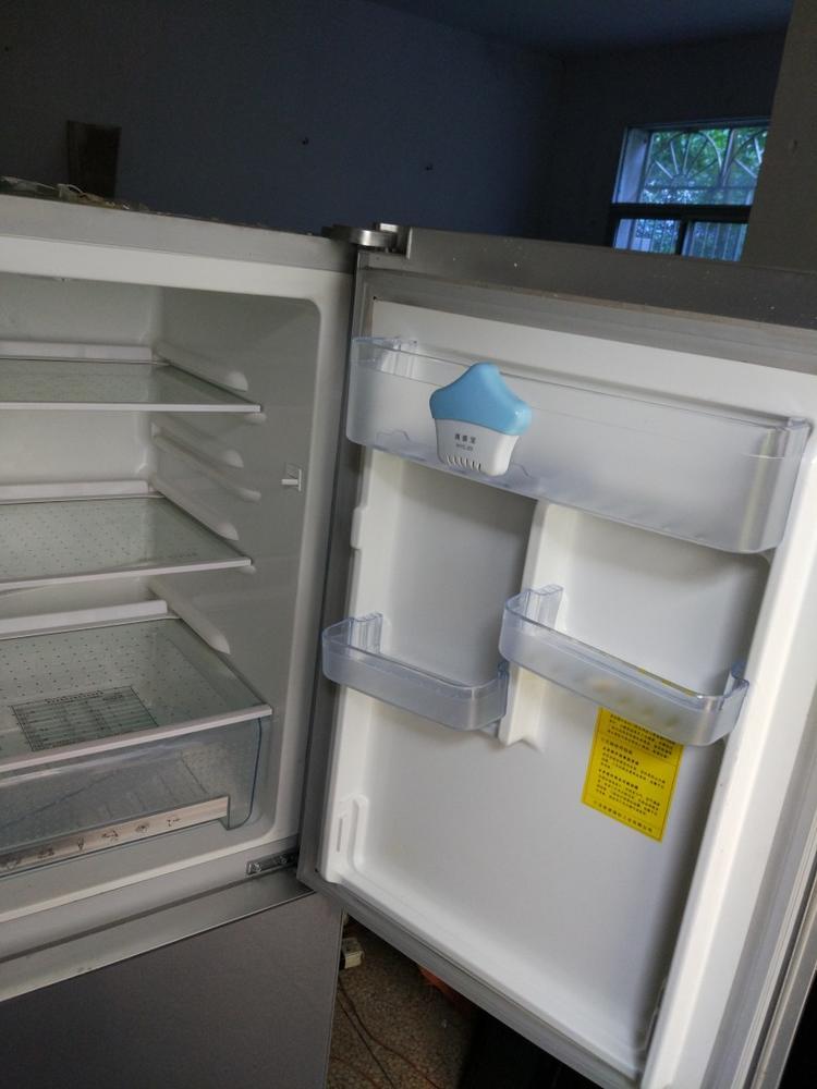 九成新冰箱500元.