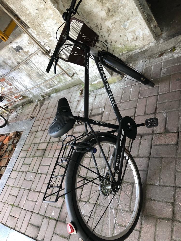 卖自行车九成新