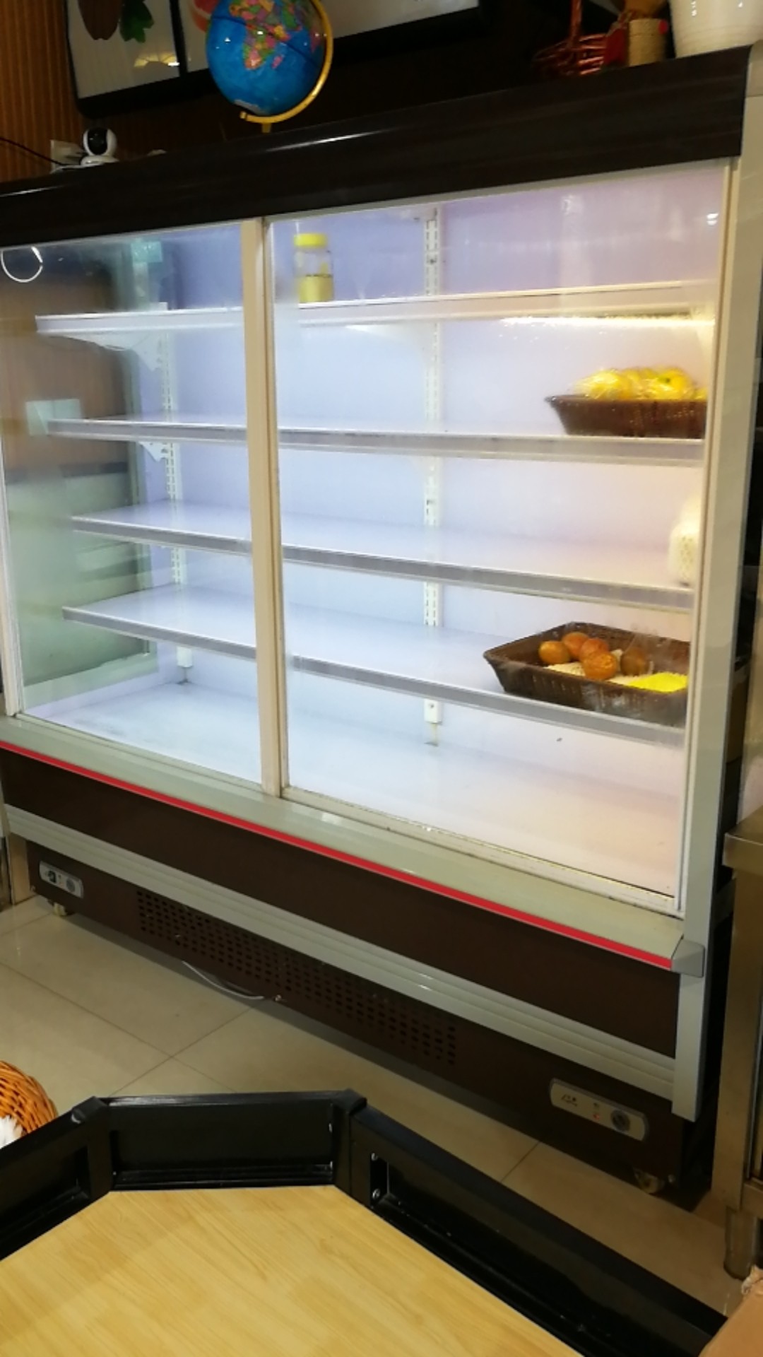 2米展示柜,直冷-二手闲置 - 网站原创 - powered by discuz!