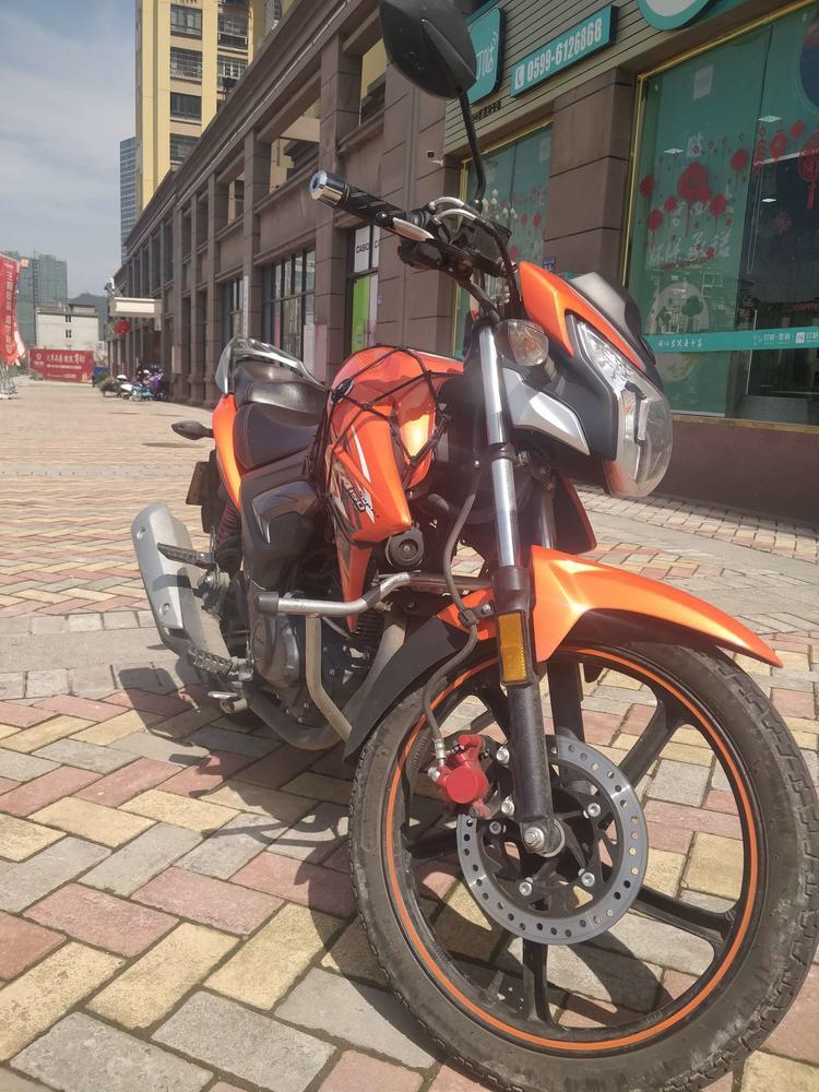 代友出售豪爵小钢炮ka150cc摩托车