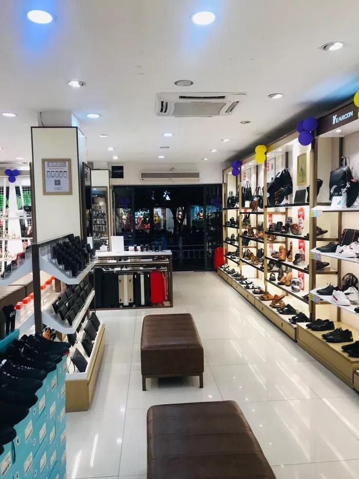 五一九路黄金地段旺铺空店出租