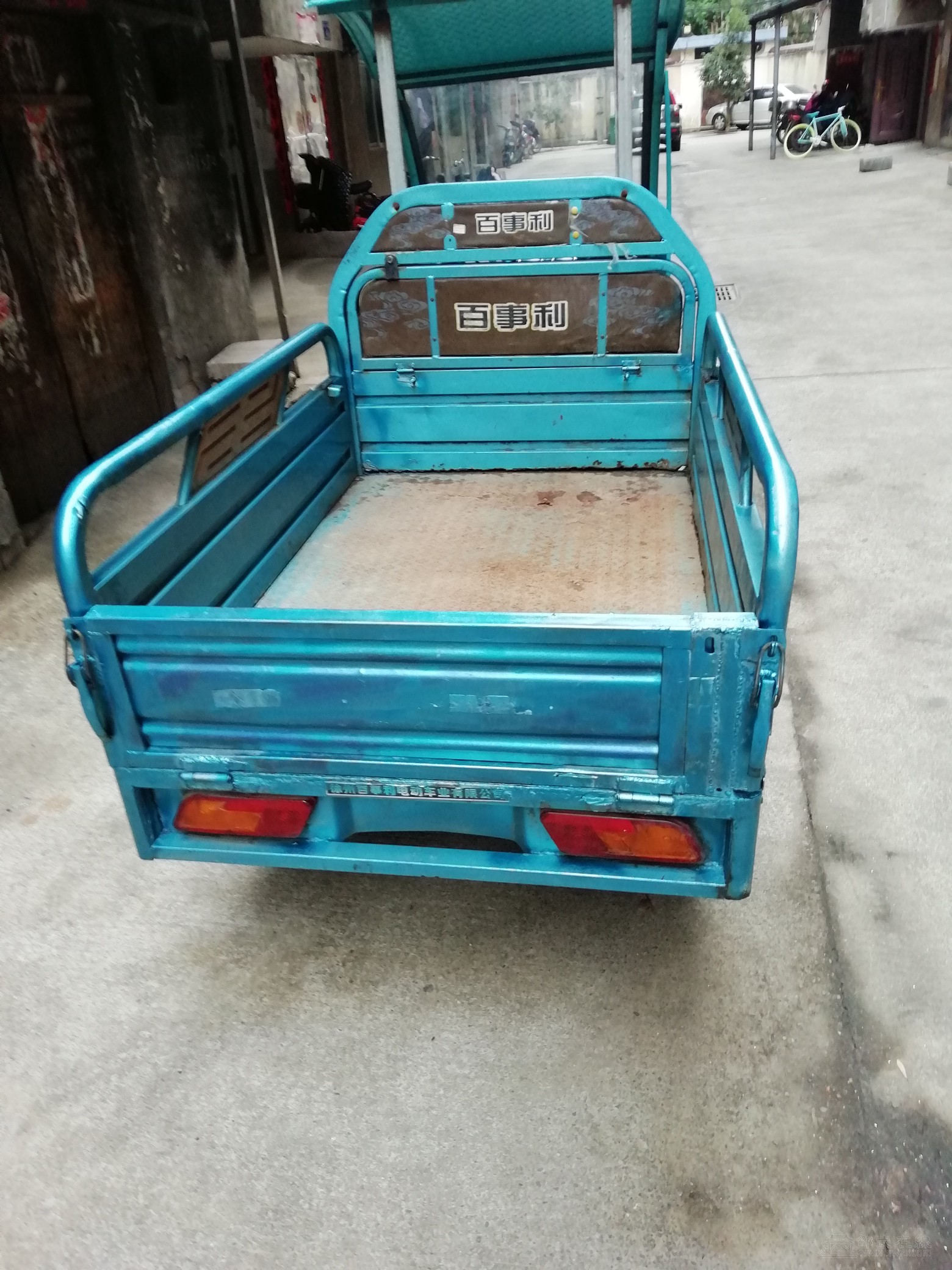 电动车三轮车出售