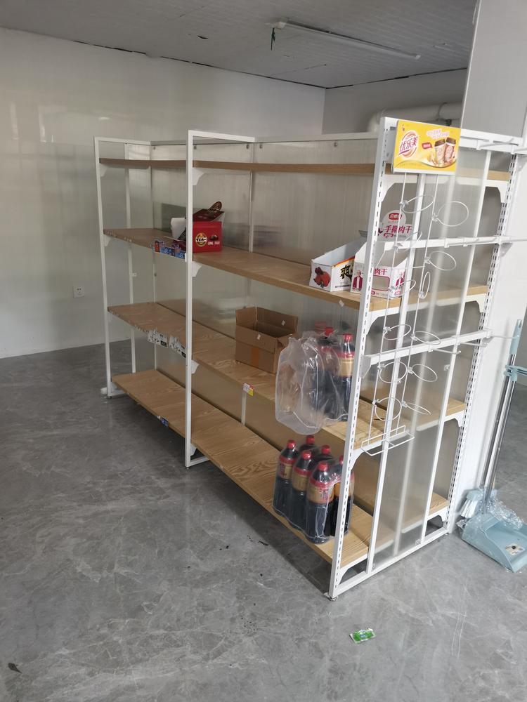 保鲜柜用了两个月1500.冰柜两台1500-货架两个500