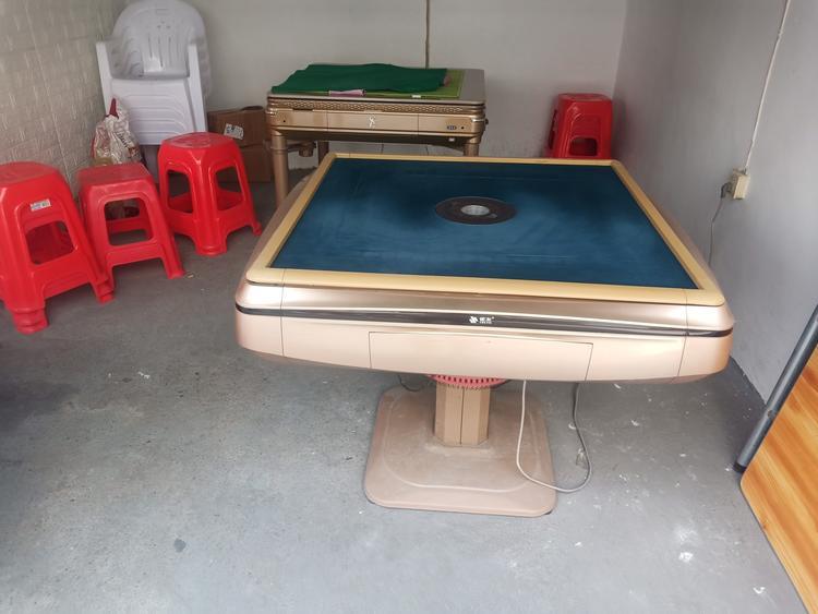 雀友麻将机出售