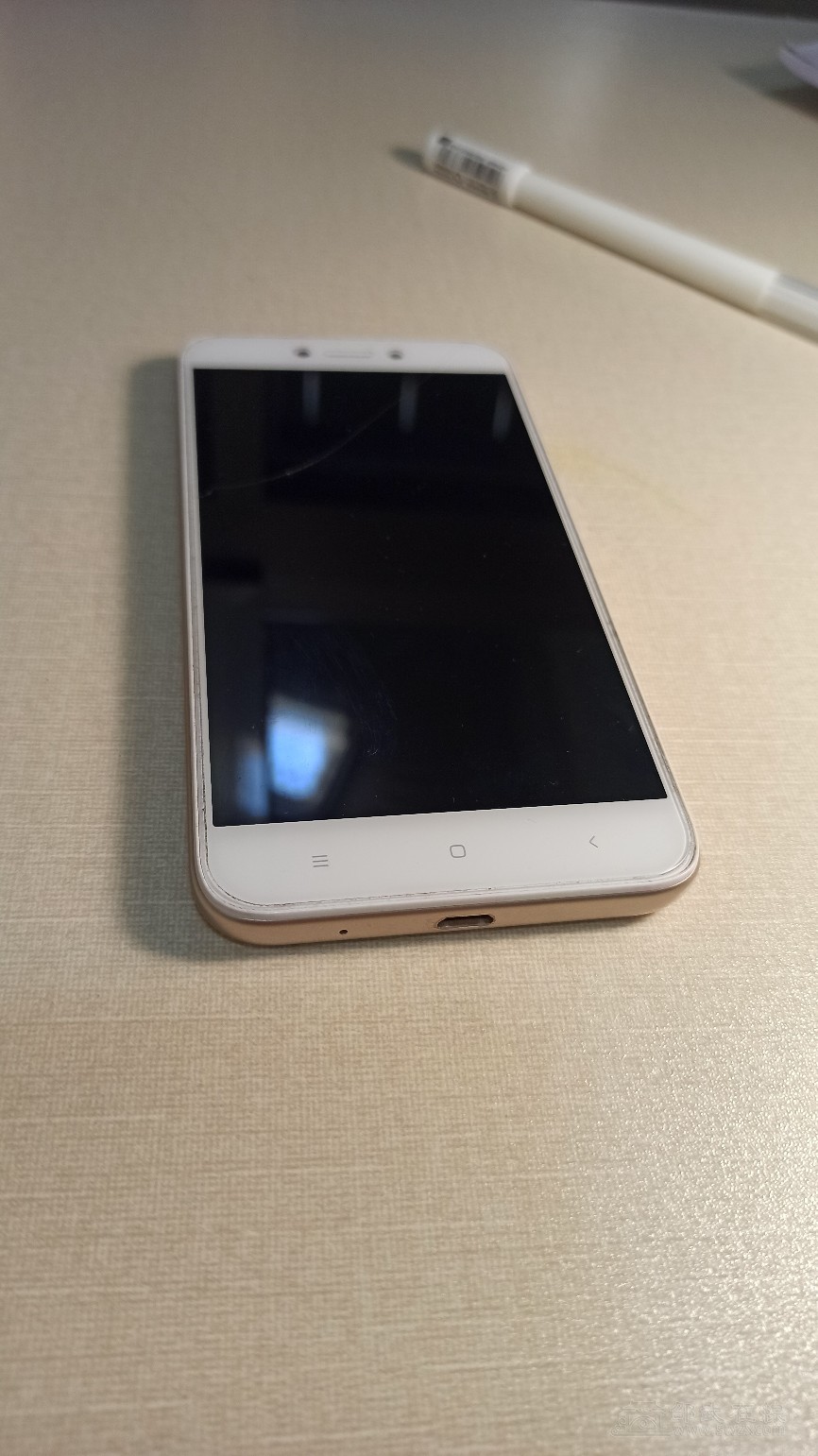 红米5a 2 16g老人机 200