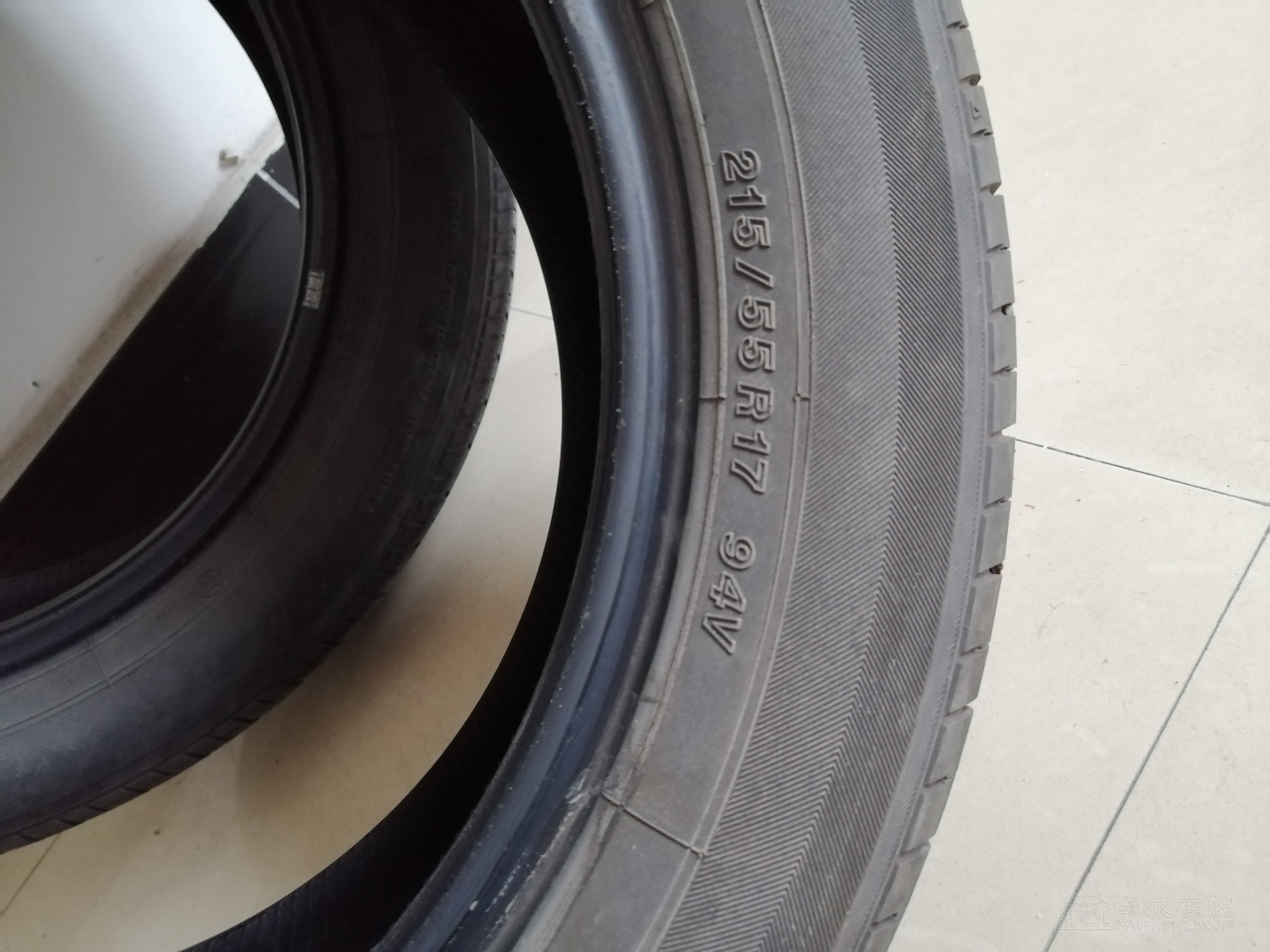 帮朋友卖两条刚换下的xrv原车胎21555r17价格合适就卖18039722215高