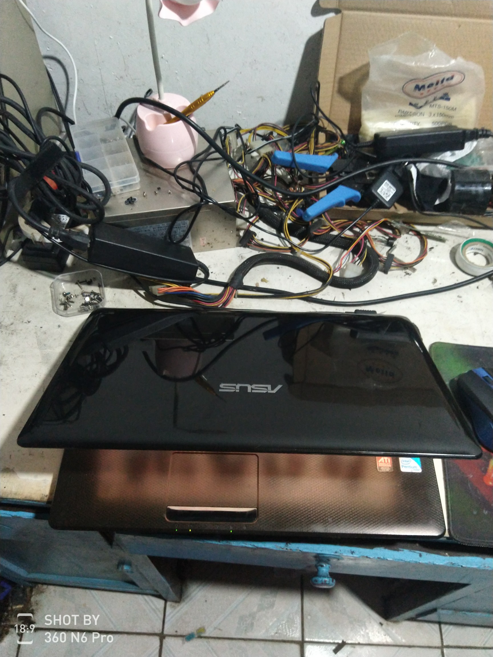 华硕156寸独显i3笔记本800元出售