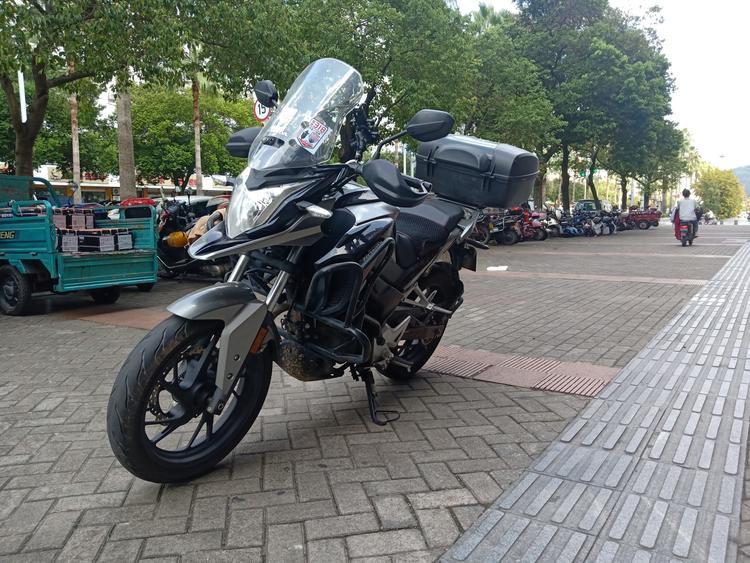 五羊本田猛鸷190精品车